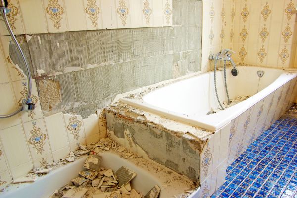 Bathtub Demolition in Stockbridge